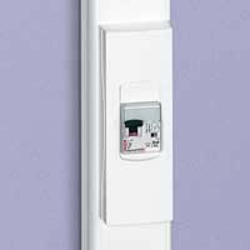 Support Legrand Mosaic Pour Goulotte DLP 65 Mm - 8 Modules Aluminium, Neuf, Référence 11208