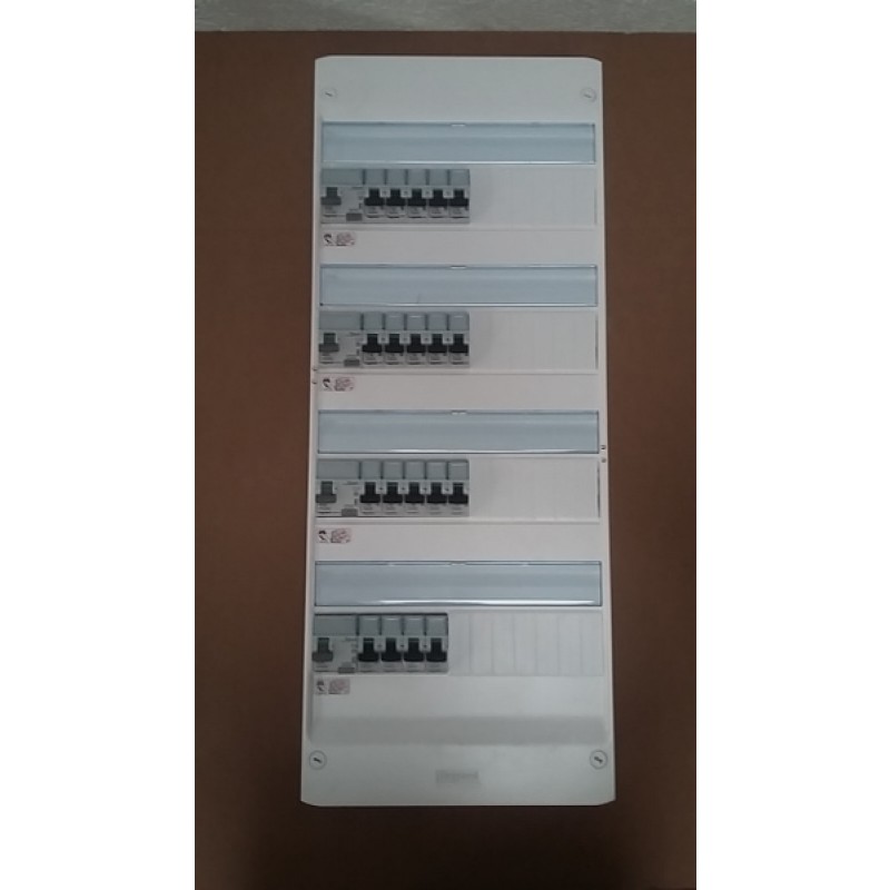Tableau électrique 4 rangées 13 modules nu Legrand