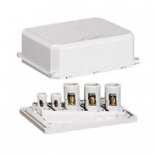 Coffret matière moulée -IP40-3- 76x66x33 - reçoit les bornes 6-10 mm²