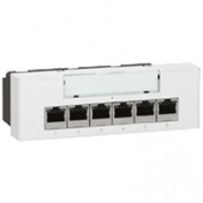 Switch-line Mosaic -10/100 base T manageable - 6+1RJ 45 -230V -6 modules  -blanc