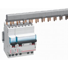 Disjoncteur DX³ 4500 - auto/vis - U+N 230V~ 10A - 6kA - courbe C - départ