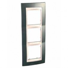 Plaque de finition 3 postes horiz. 71mm 6mod. 