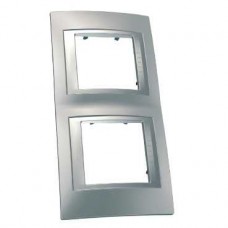 Plaque 4M double vertical chrome satiné/Aluminium