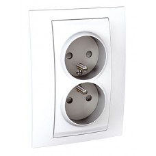 2 prises électriques 2P+E PO/FR 16A 250V AC 4M Blanc